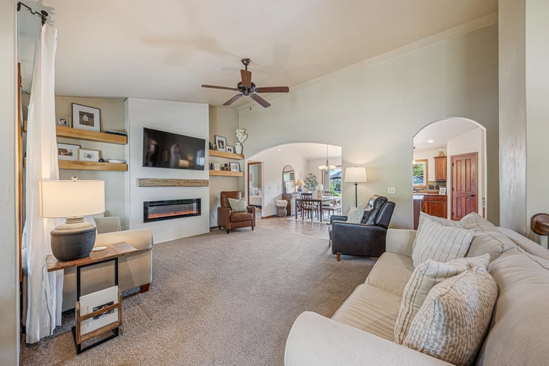 N3608 Scenic Ln, Freedom, WI 54913
