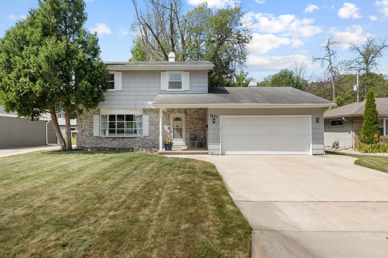 1621 N Mcdonald St, Appleton, WI 54911-3938