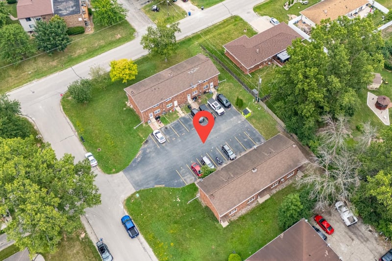 2414 Honey Lou Ct, Appleton, WI 54915-6216