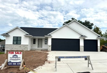 2146 Aurrailia Ct, Green Bay, WI 54311