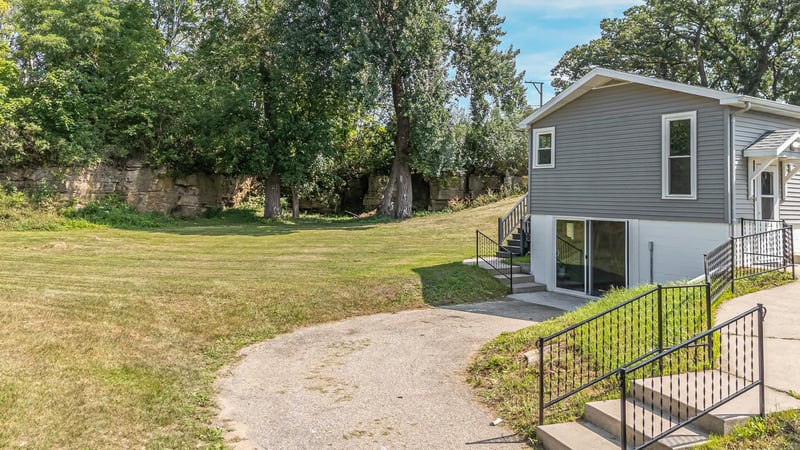 8772 County Rd K, Omro, WI 54963