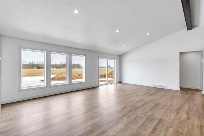 W5747 Roundstone Pl, Menasha, WI 54952