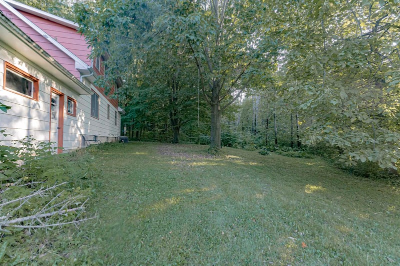 W7310 Hillside Dr, Shawano, WI 54166-9999