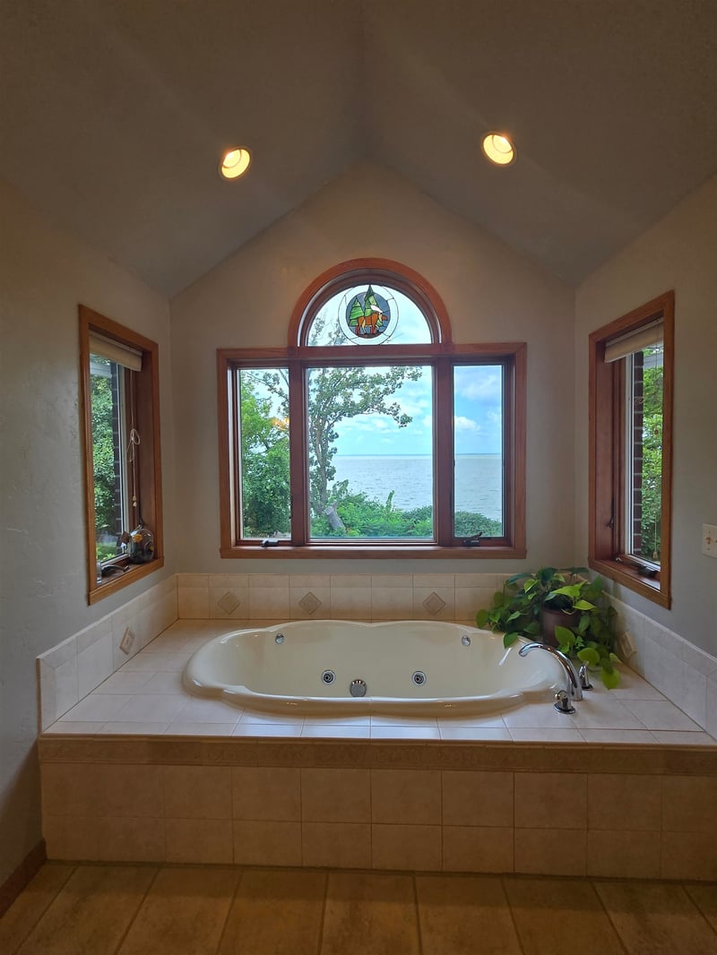 N4067 Twilight Beach Rd, Chilton, WI 53014