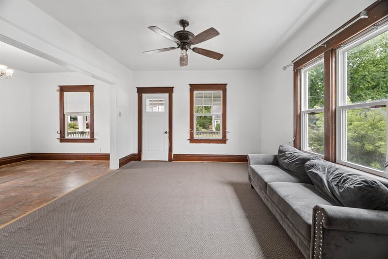 335 Cleveland St, Brillion, WI 54110