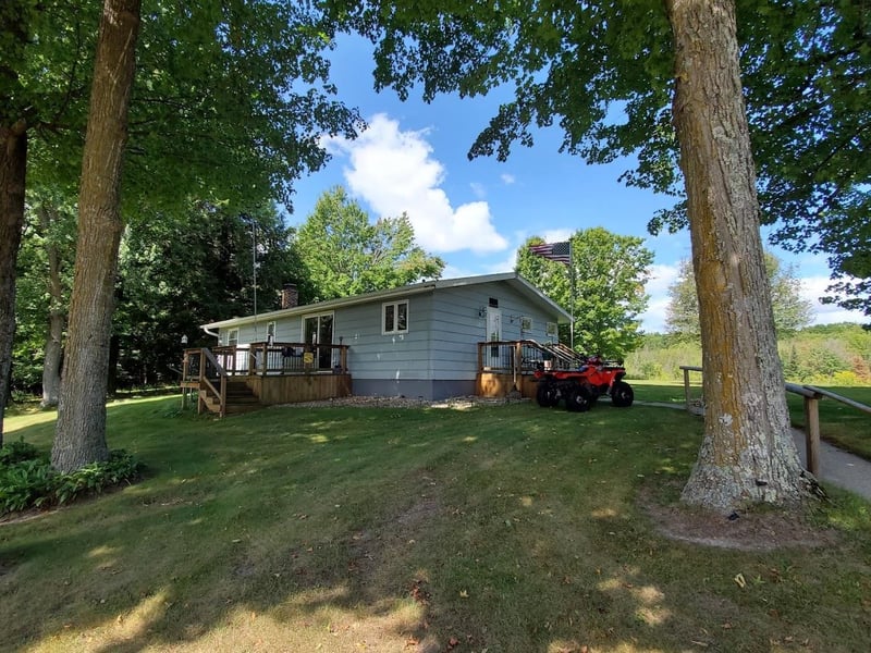 N4729 Highway 45, Tigerton, WI 54486-8917