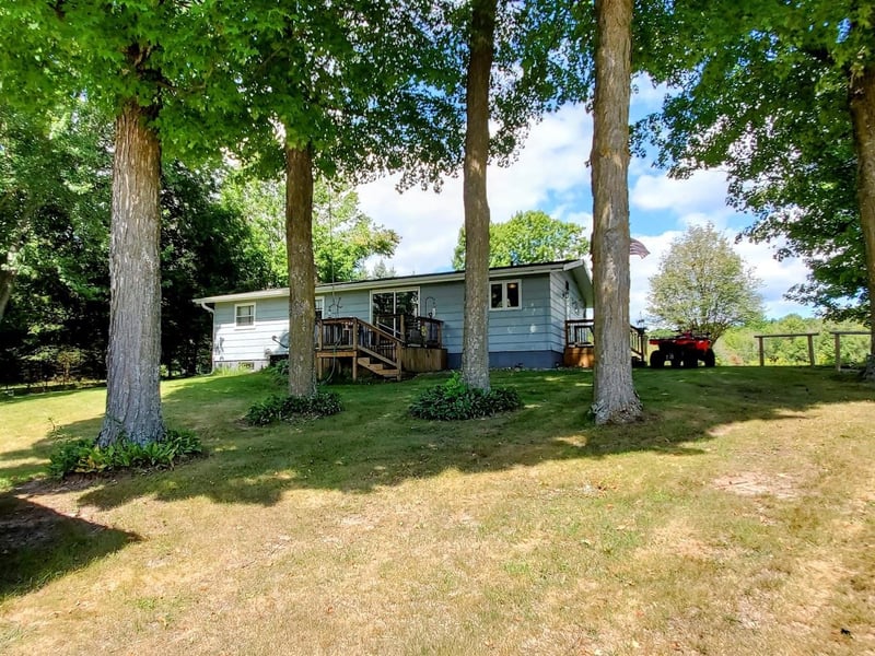 N4729 Highway 45, Tigerton, WI 54486-8917