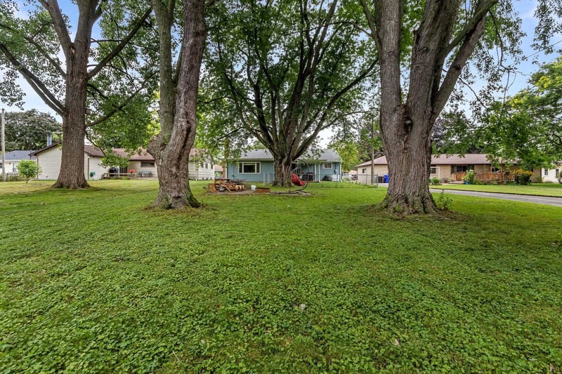 1530 S Walden Ave, Appleton, WI 54915