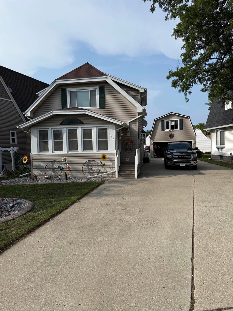 428 De Pere Rd, Denmark, WI 54208