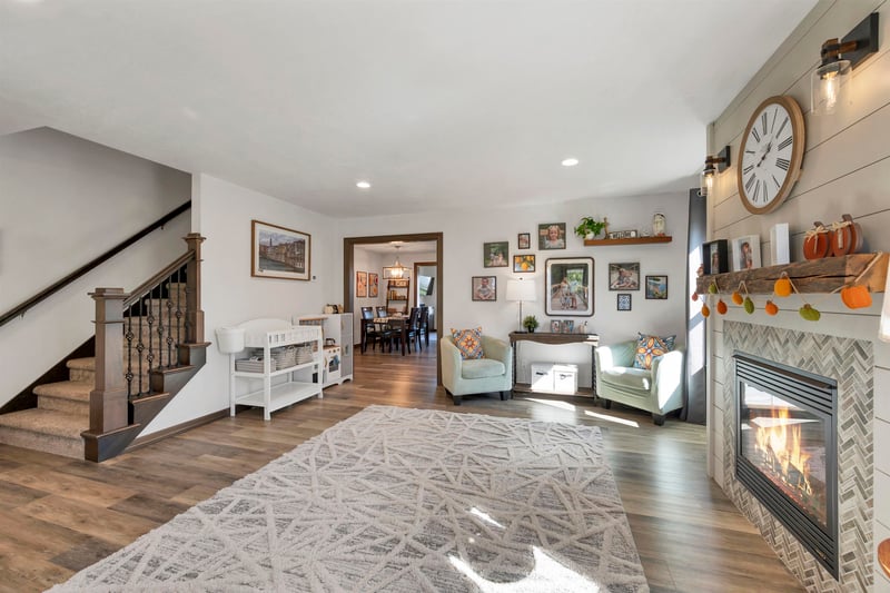 316 Hidden Creek Trl, Green Bay, WI 54303