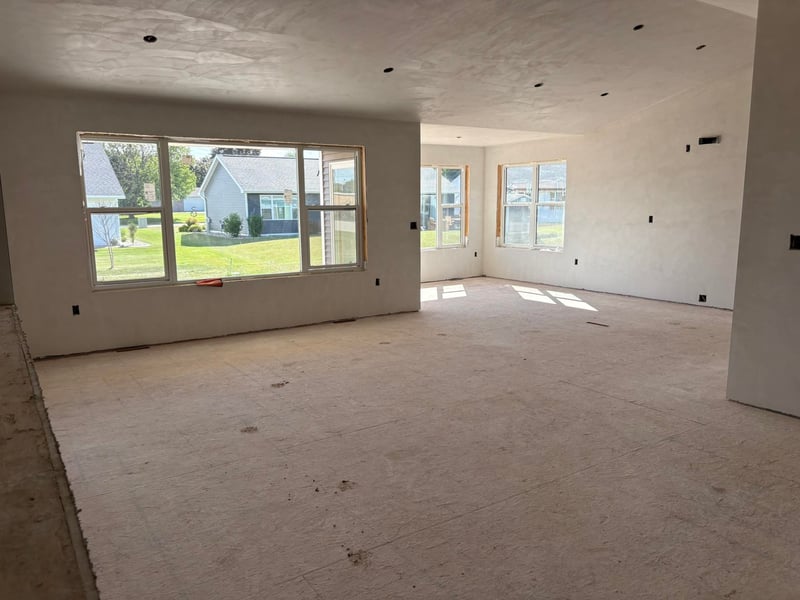 1605 Janice Ave, Green Bay, WI 54304-2131