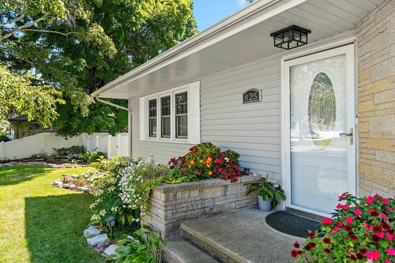 825 W Marquette St, Appleton, WI 54914
