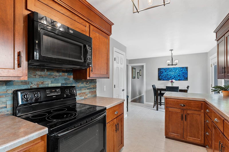 825 W Marquette St, Appleton, WI 54914