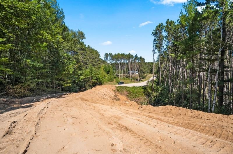 Wood Pines Ln, Coleman, WI 54112