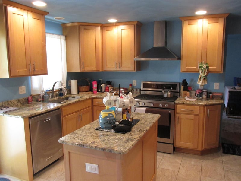 1047 E Pershing St, Appleton, WI 54911-3049