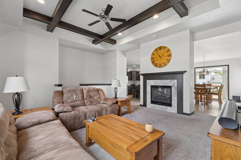 2127 W Kohl Dr, Appleton, WI 54913