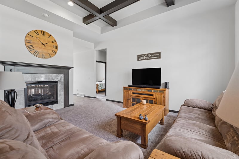 2127 W Kohl Dr, Appleton, WI 54913
