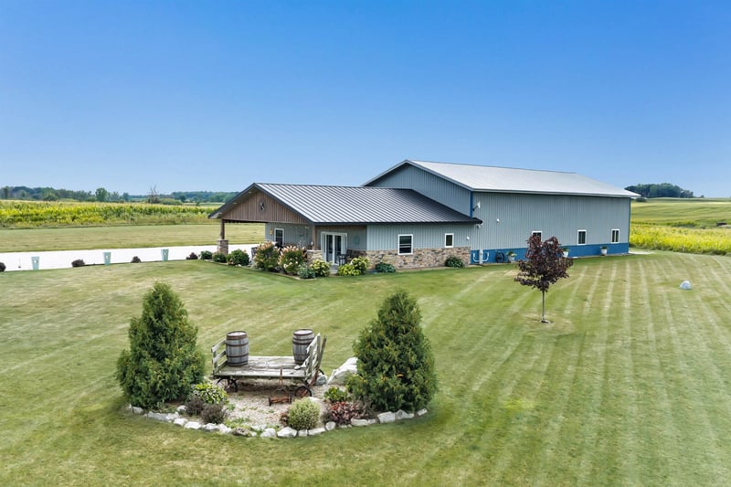 N4881 Gasche Rd, Luxemburg, WI 54217
