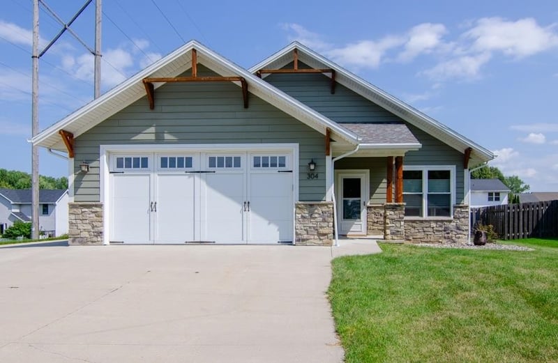 304 Spencer St, Green Bay, WI 54303