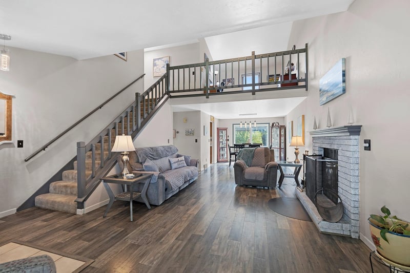 2564 Wildflower Row, Green Bay, WI 54311