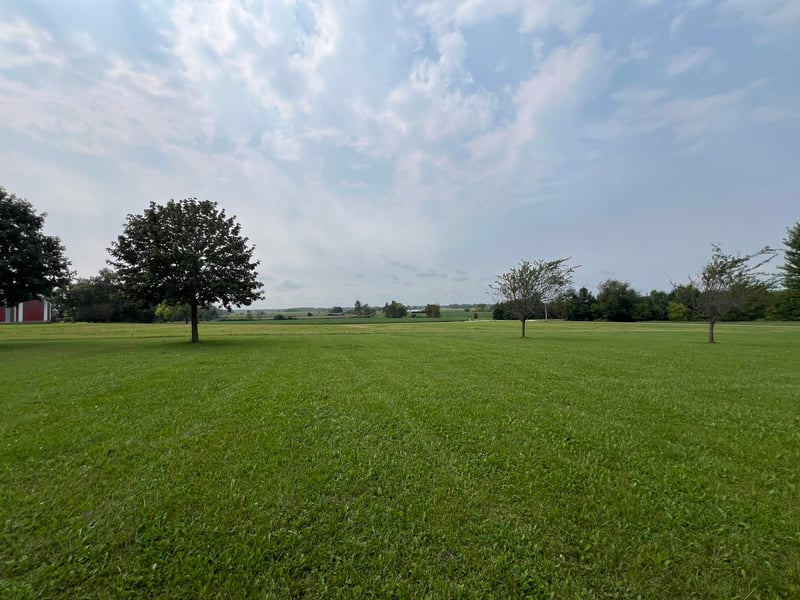 Sauby Rd #02805, Larsen, WI 54947