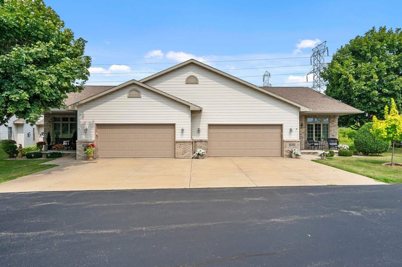 1912 E Sylvan Ave, Appleton, WI 54915-0000