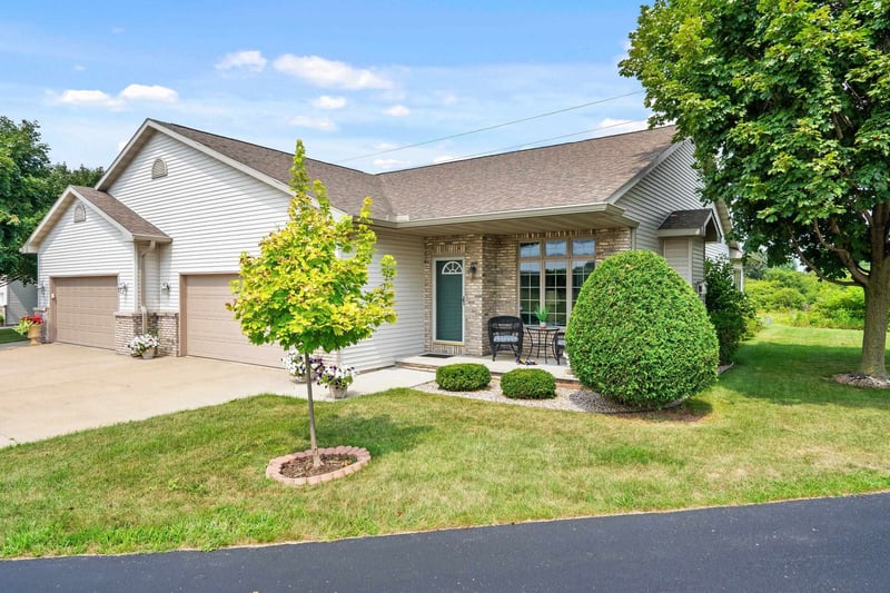 1912 E Sylvan Ave, Appleton, WI 54915-0000