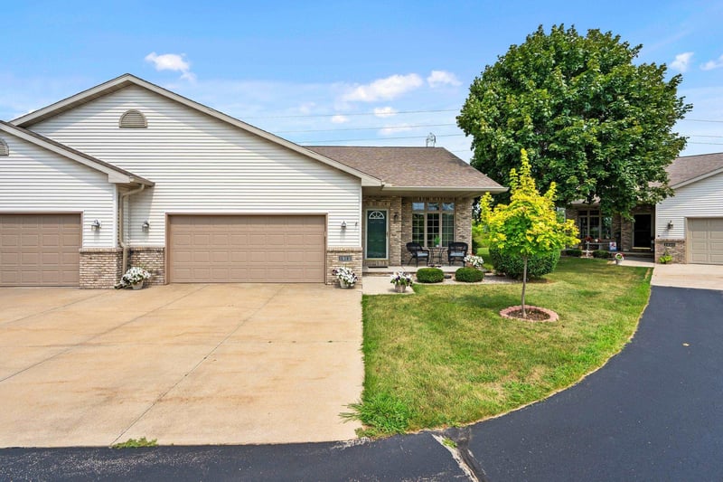 1912 E Sylvan Ave, Appleton, WI 54915-0000