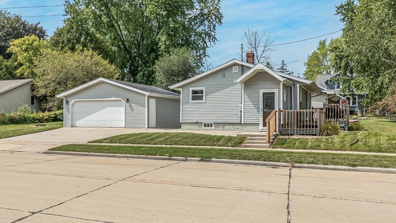 309 Claribel St, Kaukauna, WI 54130-1209