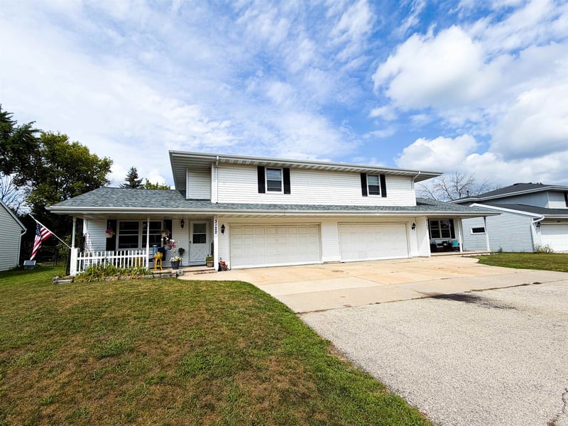 3120 W Hiawatha Dr, Appleton, WI 54914
