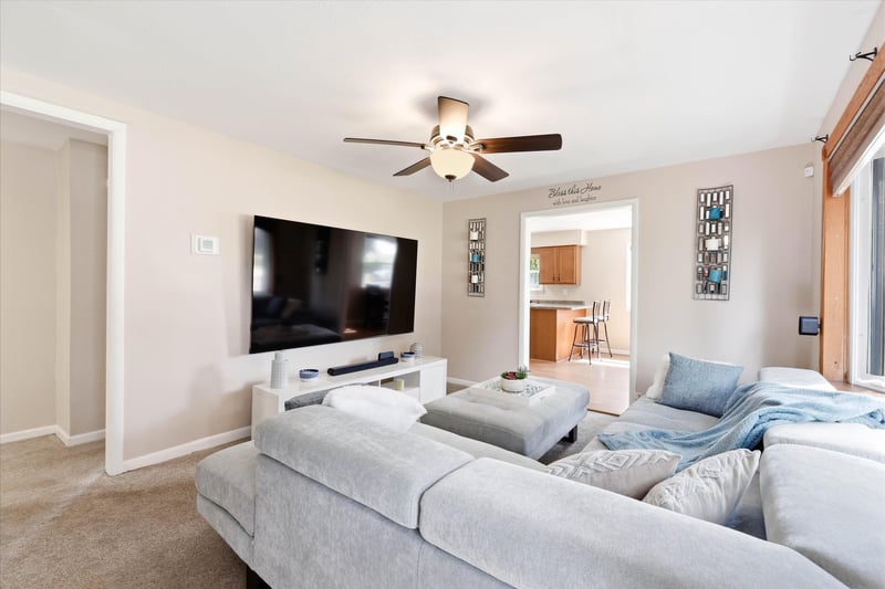 2412 Carleton Ave, Appleton, WI 54915