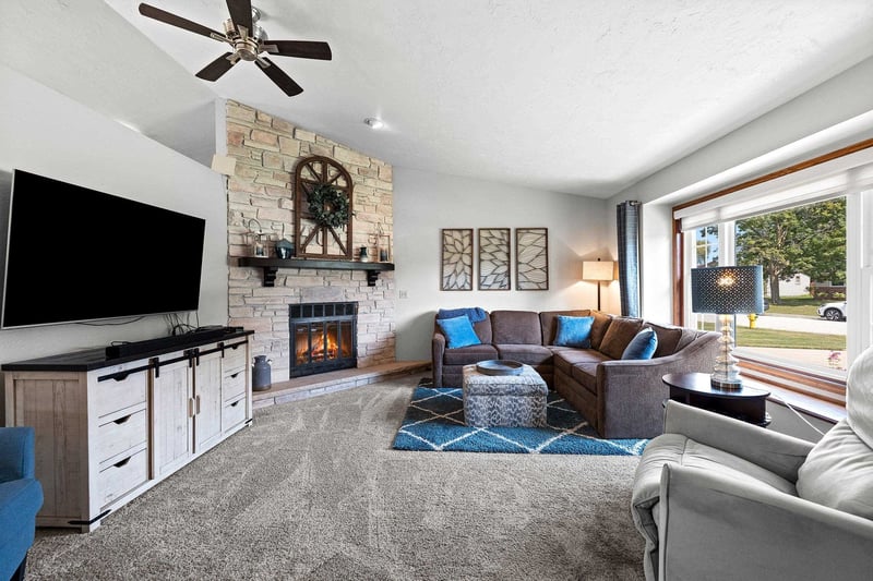 1841 Baltic Cir, Green Bay, WI 54311