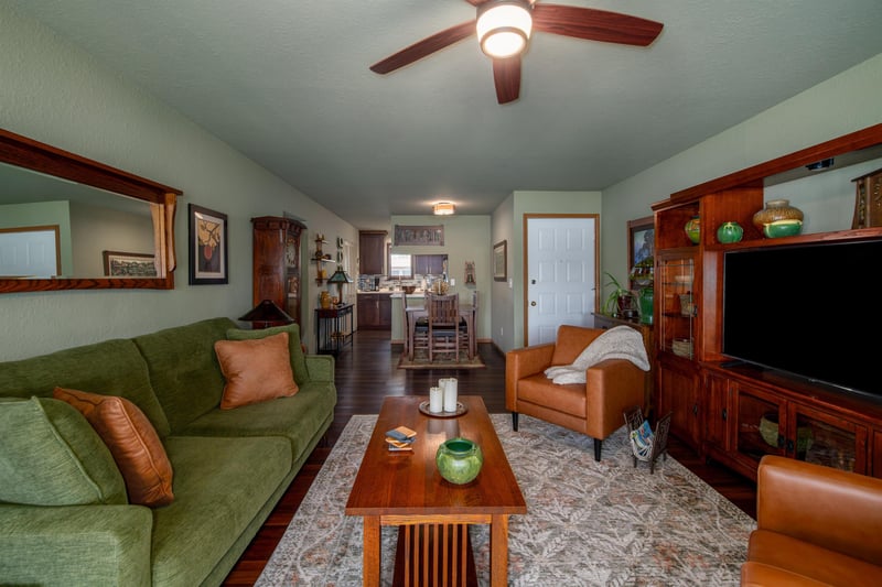 264 N Campbell Rd #A, Oshkosh, WI 54902-3492