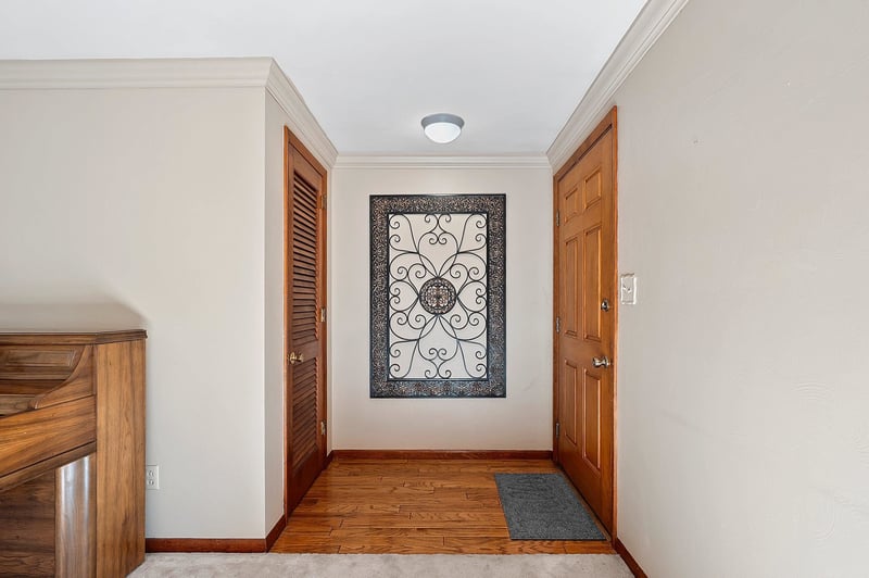 1192 Alice Dr, Green Bay, WI 54304
