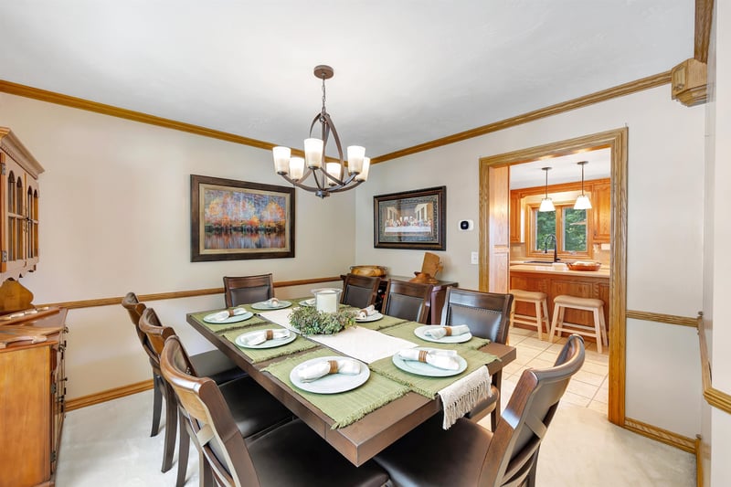 250 Windward Rd, Green Bay, WI 54302