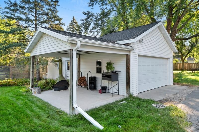 354 Lazarre Ave, Green Bay, WI 54301