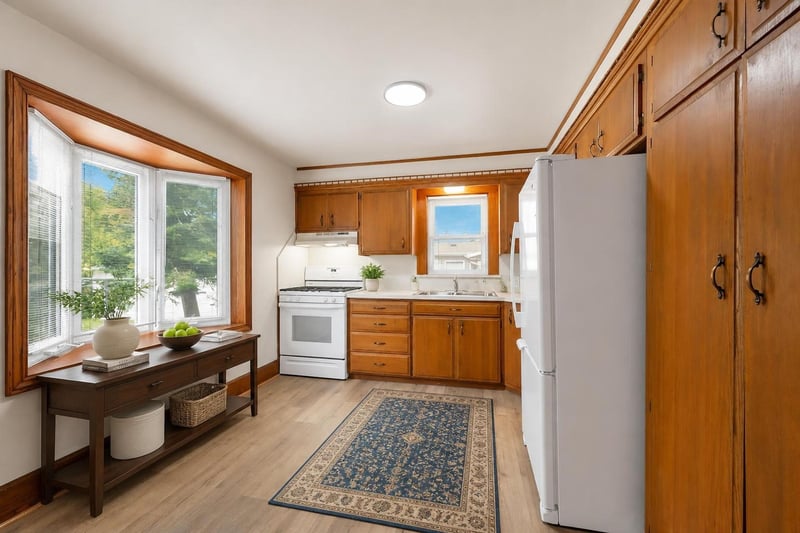 418 E Green Bay St, Bonduel, WI 54107