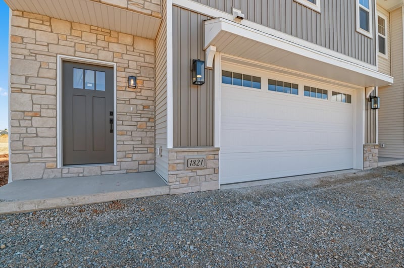 1849 London Rd, Green Bay, WI 54311