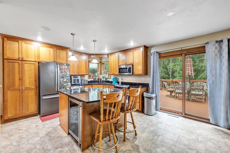 2946 Copper Mountain Ct, Howard, WI 54313