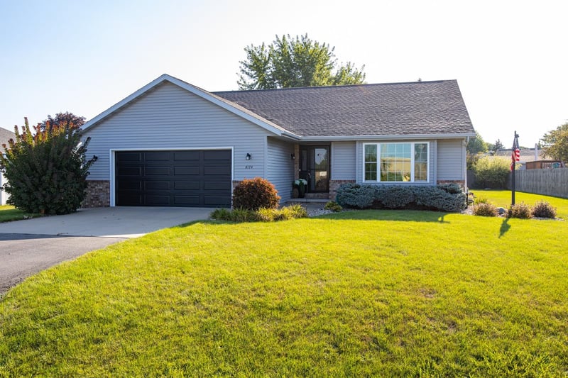 N174 Pinecrest Blvd, Appleton, WI 54915