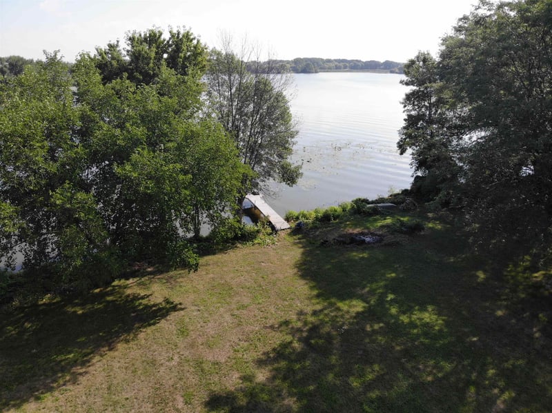Driftwood Ln, Oshkosh, WI 54902