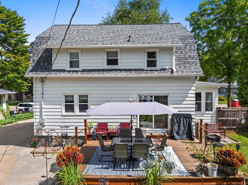 313 S Washington St, Shawano, WI 54166