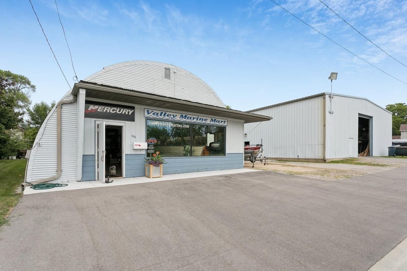 100 Water St, Menasha, WI 54952