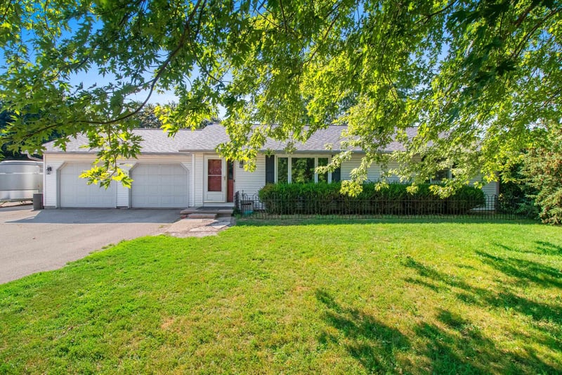 N4929 County Road U, De Pere, WI 54115