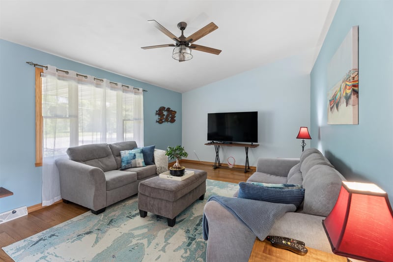 W7013 Plank Rd, Appleton, WI 54915