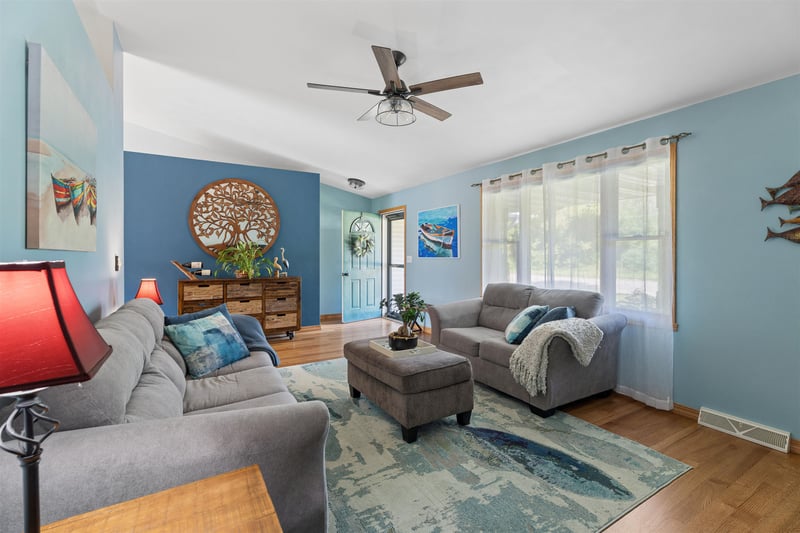 W7013 Plank Rd, Appleton, WI 54915