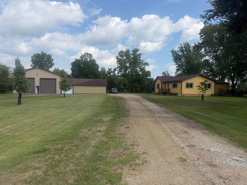 2170 County Rd M, Pickett, WI 54964-9795