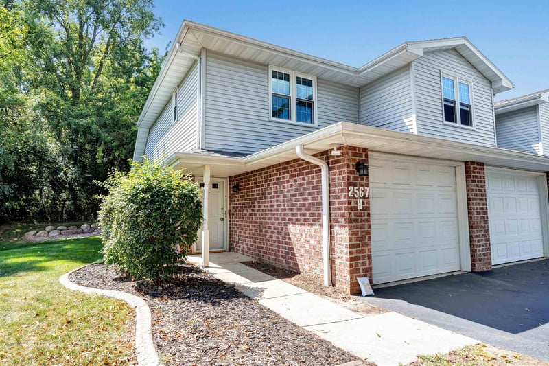 2567 Telluride Trl, Green Bay, WI 54313