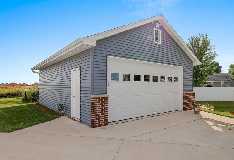 1028 Maple Vista Ct, Seymour, WI 54165-1270