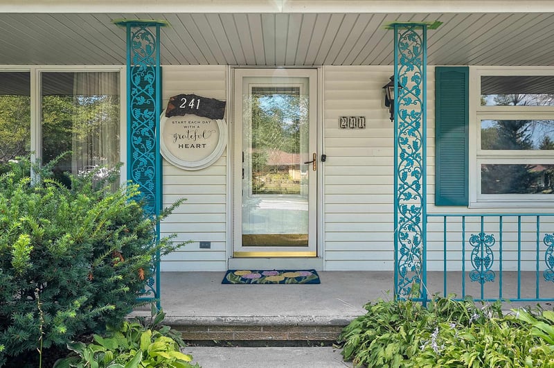 241 St Marys Blvd, Green Bay, WI 54301-2603